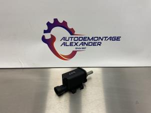 Begagnade Vakuumrelä Chevrolet Spark (M300) 1.0 16V Bifuel Pris € 50,00 Marginaltabell erbjuds av Alexander Autodemontage