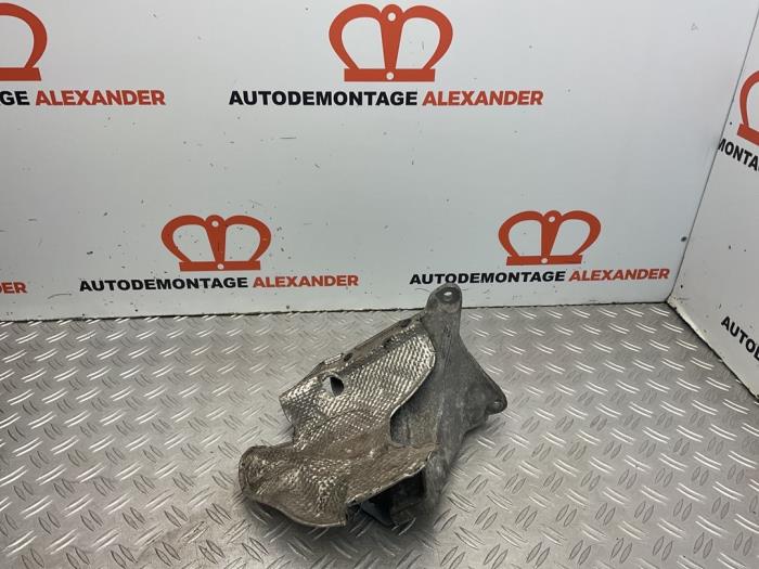 Used Engine mount Audi A4 (B7) 2.0 TFSI 20V Quattro Price on request offered by Alexander Autodemontage