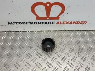 Usagé Roue d'engrenage pompe diesel Volkswagen Golf VII (AUA) 2.0 GTD 16V Prix sur demande proposé par Alexander Autodemontage