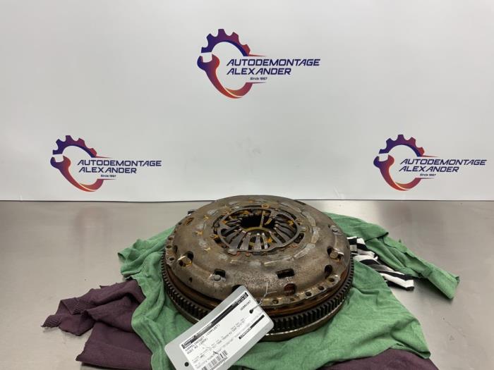 Usagé Kit embrayage (complet) Audi A3 Cabriolet (8P7) 2.0 TDI 16V Prix sur demande proposé par Alexander Autodemontage