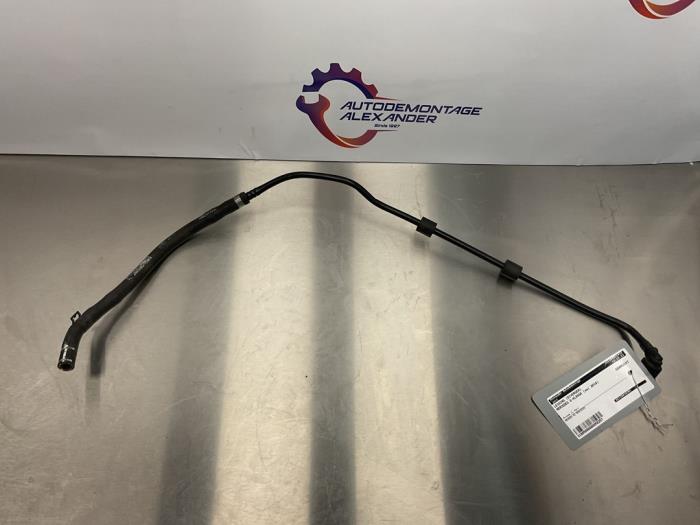 Usagé Conduit (divers) Mercedes E (W213) E-220d 2.0 Turbo 16V Prix € 30,25 Prix TTC proposé par Alexander Autodemontage