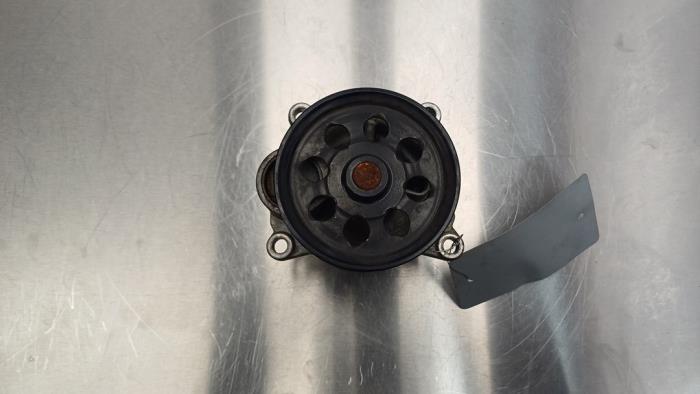 Pompe à eau d'un Ford Transit 2.0 TDCi 16V Eco Blue 170 2020