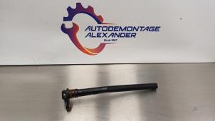 Used Oil level sensor Ford Transit 2.0 TDCi 16V Eco Blue 170 Price on request offered by Alexander Autodemontage