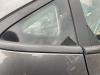 Ventanilla triangular derecha detrás de un Ford Fiesta 7 1.5 TDCi 85 2018
