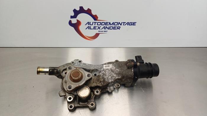 Usagé Pompe à eau Opel Corsa D 1.2 16V Prix € 50,00 Règlement à la marge proposé par Alexander Autodemontage