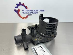 Used Fuel filter housing Mercedes Sprinter 5t (906) 513 CDI 16V Price on request offered by Alexander Autodemontage
