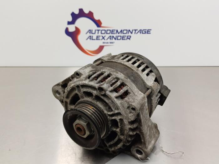 Begagnade Dynamo Chevrolet Spark (M300) 1.0 16V Pris € 13,99 Inklusive moms erbjuds av Alexander Autodemontage