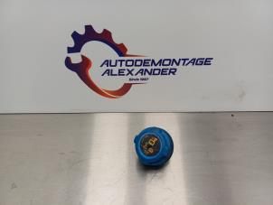 Used Radiator cap Ford Ka II 1.2 Price on request offered by Alexander Autodemontage