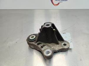 Engine mount from a Ford Transit Connect 1.8 TDCi 90 DPF 2013
