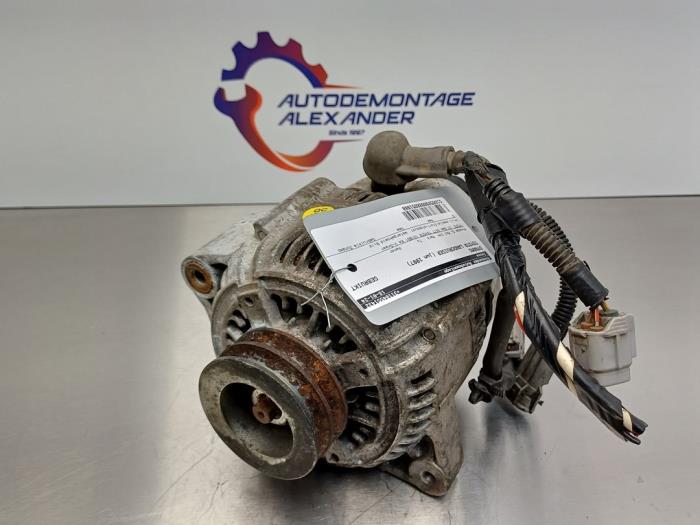 Gebrauchte Dynamo Toyota Land Cruiser Custom Wagon (J8) 4.5 24V Preis auf Anfrage angeboten von Alexander Autodemontage