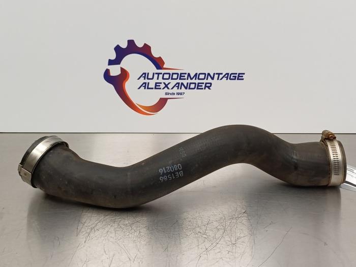 Gebrauchte Intercooler Schlauch Ford Focus 3 Wagon 1.5 TDCi Preis auf Anfrage angeboten von Alexander Autodemontage
