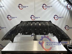 Gebrauchte Schutzblech Boden Ford Focus 3 Wagon 1.5 TDCi Preis € 80,00 Margenregelung angeboten von Alexander Autodemontage