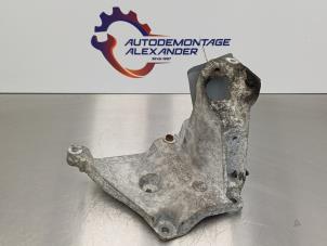Used Air conditioning bracket Citroen C4 Berline (NC) 1.6 e-HDI Price on request offered by Alexander Autodemontage
