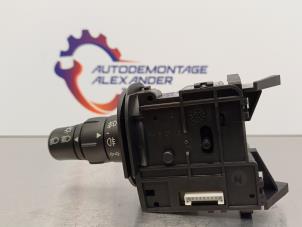Used Light switch Renault Scénic II (JM) 1.5 dCi 105 Price on request offered by Alexander Autodemontage