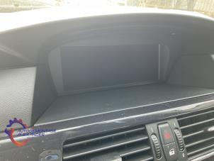 Used Interior display BMW 5 serie (E60) 525i 24V Price on request offered by Alexander Autodemontage