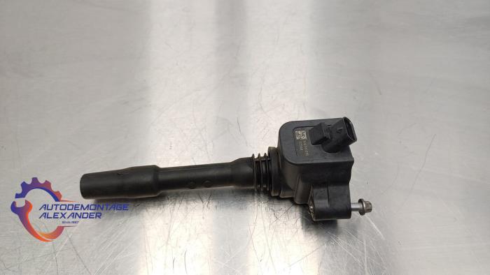 Pen ignition coil from a BMW 3 serie (F30) 320i 2.0 16V 2017