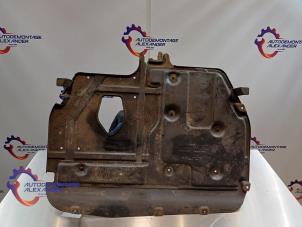 Usagé Plaque de protection moteur Kia Cee'd (EDB5) 2.0 CRDi 16V Prix sur demande proposé par Alexander Autodemontage