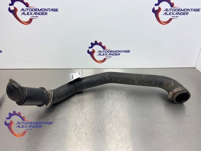 Gebrauchte Intercooler Schlauch Ford Focus 3 Wagon 1.5 TDCi Preis auf Anfrage angeboten von Alexander Autodemontage