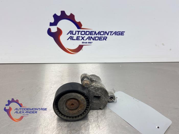 Usados Rodillo tensor correa múltiple Ford Focus 3 1.0 Ti-VCT EcoBoost 12V 125 Precio de solicitud ofrecido por Alexander Autodemontage