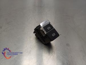 Used Parking brake switch Audi A6 Avant (C7) 3.0 TDI V6 24V Quattro Price on request offered by Alexander Autodemontage