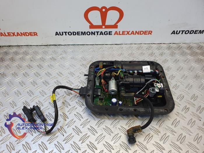 Adblue Pumpe van een Peugeot Boxer (U9) 2.0 BlueHDi 110 2019
