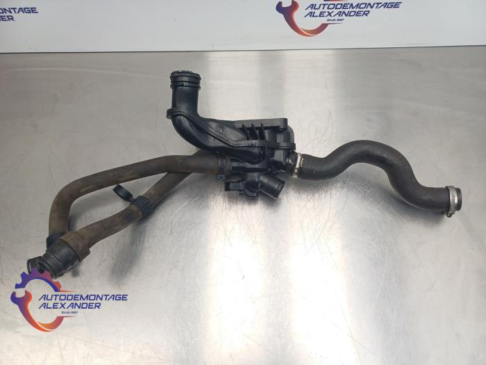 Begagnade Termostathus Peugeot 207 CC (WB) 1.6 16V Pris € 50,00 Marginaltabell erbjuds av Alexander Autodemontage