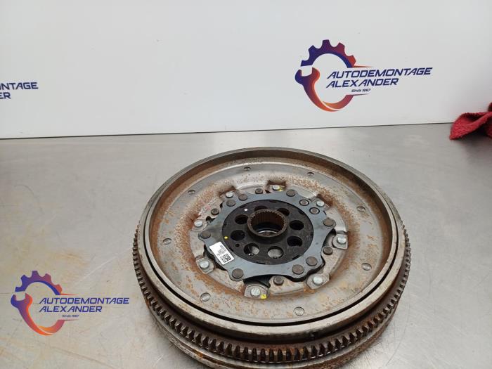 Gebrauchte Schwungrad Skoda Octavia Combi (NXAC) 2.0 TDI GreenTec 16V Preis auf Anfrage angeboten von Alexander Autodemontage