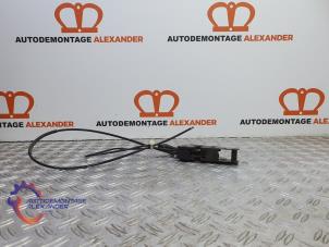 Used Bonnet lock mechanism Audi A3 (8P1) 1.6 TDI 16V Price on request offered by Alexander Autodemontage