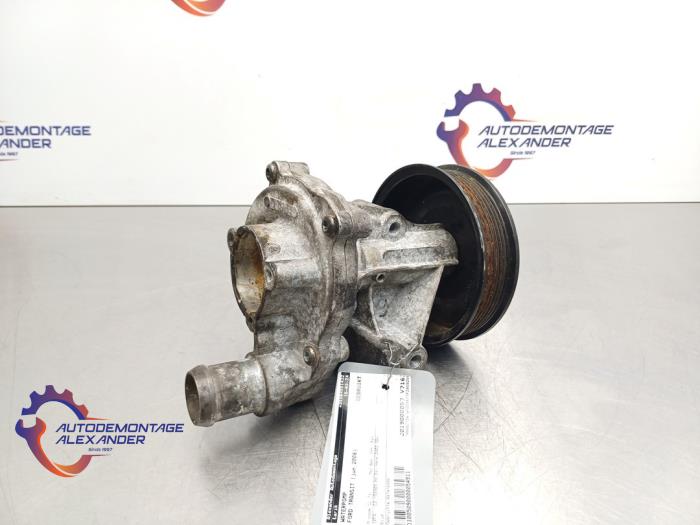 Usagé Pompe à eau Ford Transit 2.4 TDCi 16V Prix € 96,80 Prix TTC proposé par Alexander Autodemontage