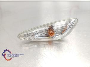 Used Indicator lens, front left Kia Picanto (TA) 1.0 12V Price on request offered by Alexander Autodemontage
