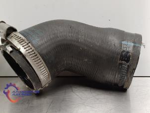 Used Intercooler hose Volkswagen Jetta IV (162/16A) 1.6 TDI 16V Price on request offered by Alexander Autodemontage