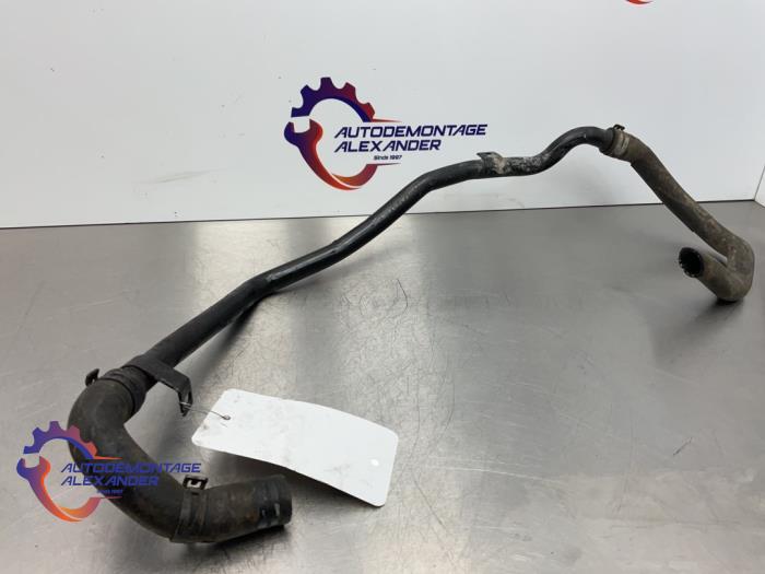 Begagnade Vattenrör Volkswagen Jetta IV (162/16A) 1.6 TDI 16V Pris € 15,00 Marginaltabell erbjuds av Alexander Autodemontage