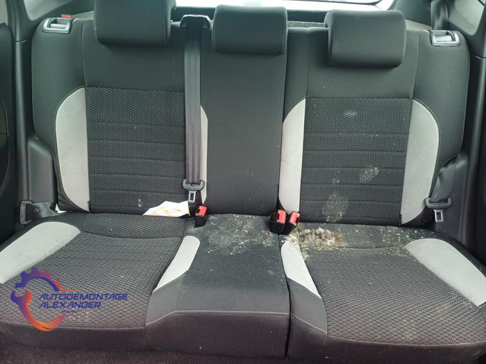 Seats + rear seat (complete) from a Volkswagen Polo V (6R) 1.6 TDI 16V 90 2012