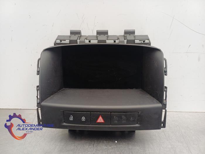 Begagnade Innerdisplay Opel Astra J Sports Tourer (PD8/PE8/PF8) 1.4 Turbo 16V Pris € 239,99 Marginaltabell erbjuds av Alexander Autodemontage