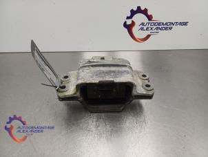 Used Gearbox mount Volkswagen Touran (1T1/T2) 1.6 FSI 16V Price on request offered by Alexander Autodemontage