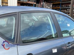 Used Rear door window 4-door door, rear right Seat Altea (5P1) 1.2 TSI Price on request offered by Alexander Autodemontage
