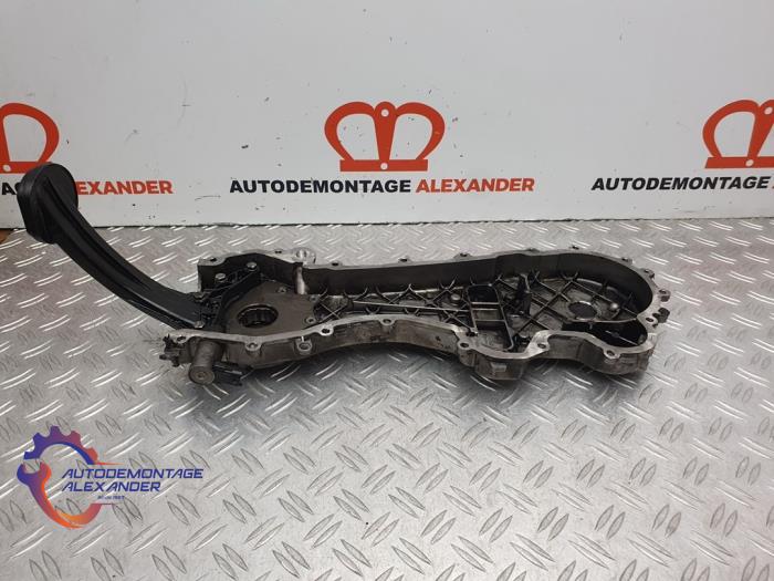 Usagé Couvercle de distribution Opel Corsa D 1.3 CDTi 16V ecoFLEX Prix € 150,00 Règlement à la marge proposé par Alexander Autodemontage