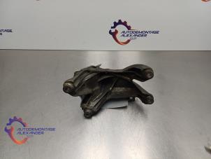 Engine mount from a Seat Exeo ST (3R5) 1.8 TSI 16V 2012