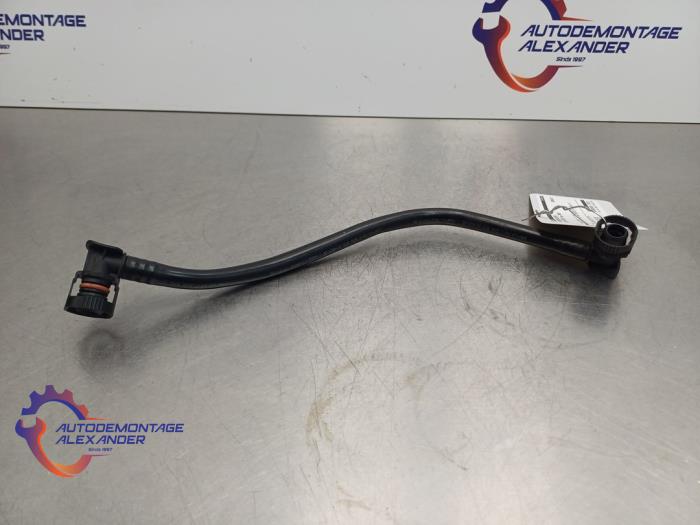 Usagé Conduit de carburant BMW 5 serie (E60) 525i 24V Prix sur demande proposé par Alexander Autodemontage