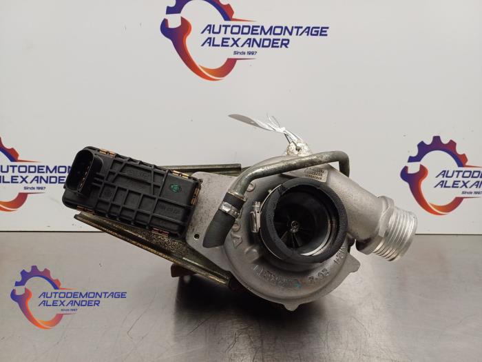 Używane Turbo Volvo XC70 (SZ) XC70 2.4 D5 20V Cena na żądanie oferowane przez Alexander Autodemontage