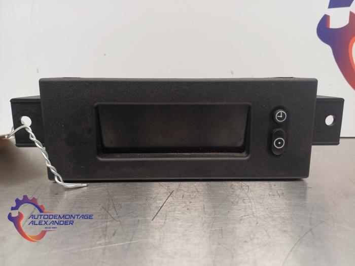 Begagnade Innerdisplay Opel Corsa D 1.3 CDTi 16V ecoFLEX Pris på förfrågan erbjuds av Alexander Autodemontage