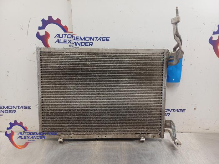 Begagnade Kondensor, luftkonditionering Ford Fiesta 6 (JA8) 1.5 TDCi Pris € 59,99 Marginaltabell erbjuds av Alexander Autodemontage