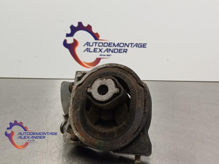 Used Engine mount Mercedes B (W245) 2.0 B-180 CDI 16V Price on request offered by Alexander Autodemontage