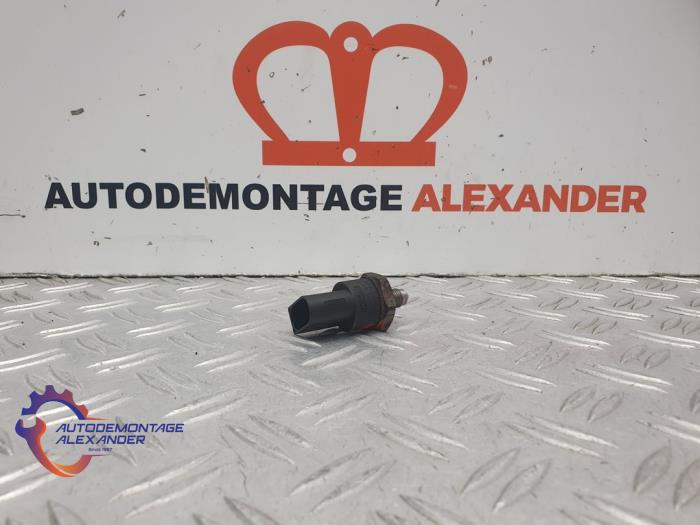 Begagnade Bränsletryckssensor Volkswagen Touran (1T1/T2) 2.0 FSI 16V Pris € 30,00 Marginaltabell erbjuds av Alexander Autodemontage