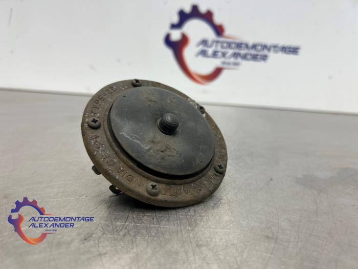 Używane Klakson Suzuki Alto 1.0 12V Cena € 20,00 Procedura marży oferowane przez Alexander Autodemontage