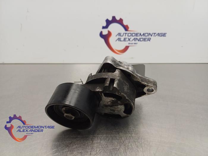 Usados Rodillo tensor correa múltiple Renault Master II (FD/HD) 2.5 dCi 16V Precio de solicitud ofrecido por Alexander Autodemontage