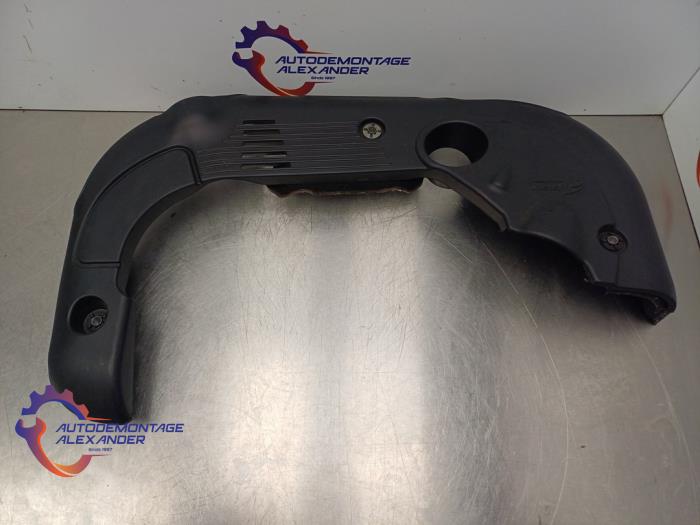 Used Engine cover Alfa Romeo MiTo (955) 1.3 JTDm 16V Eco Price on request offered by Alexander Autodemontage