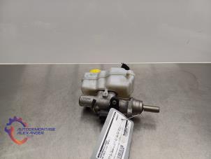 Begagnade Huvudcylinder Volkswagen Polo V (6R) 1.4 GTI 16V Pris på förfrågan erbjuds av Alexander Autodemontage