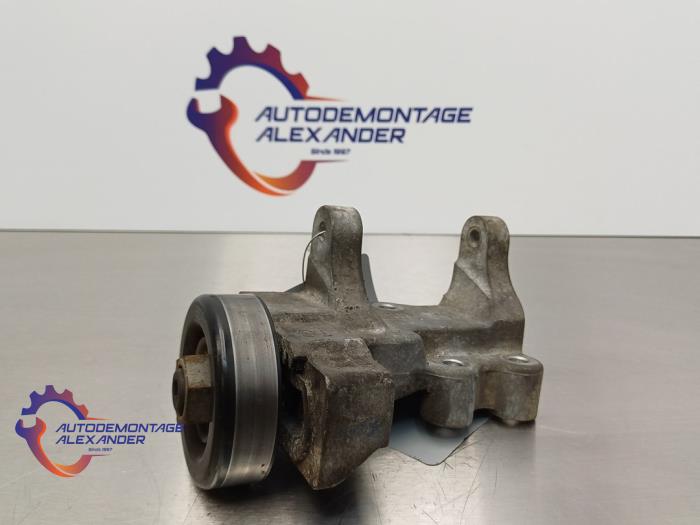 Usados Rodillo tensor correa múltiple Chevrolet Spark (M300) 1.0 16V Precio € 150,00 Norma de margen ofrecido por Alexander Autodemontage