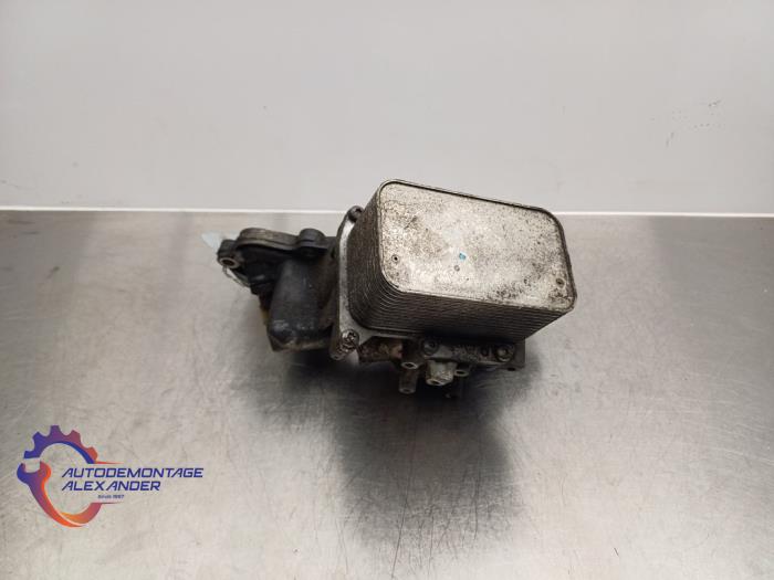 Gebrauchte Ölfilterhalter Renault Trafic (1FL/2FL/3FL/4FL) 1.6 dCi 95 Preis auf Anfrage angeboten von Alexander Autodemontage